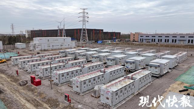 充一次夠近兩萬(wàn)家庭用一天揚(yáng)州超級(jí)“充電寶”建成(圖1)