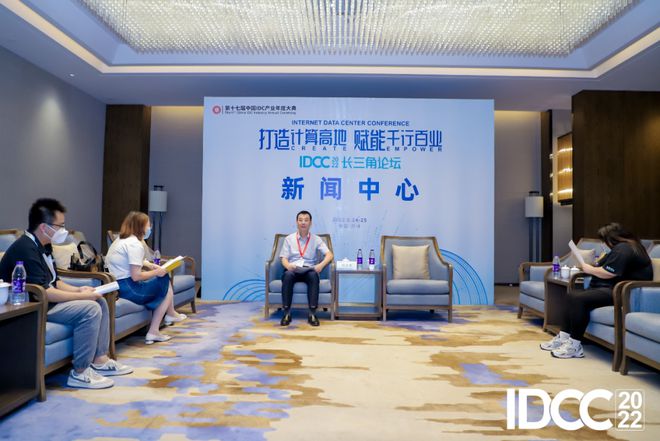 數(shù)據(jù)中心供電方式變革 三路市電將取代柴發(fā)？(圖1)
