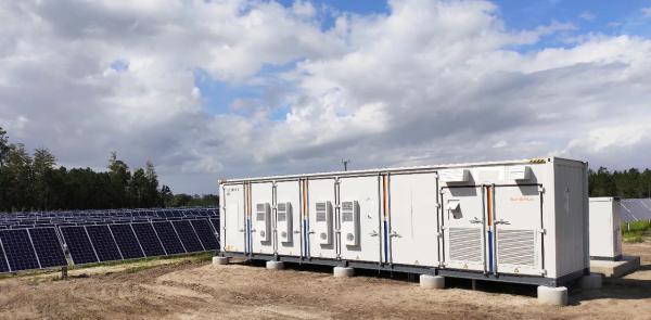 海辰儲能沖刺港股IPO 儲能鋰電池出貨量位列全球第三(圖1)